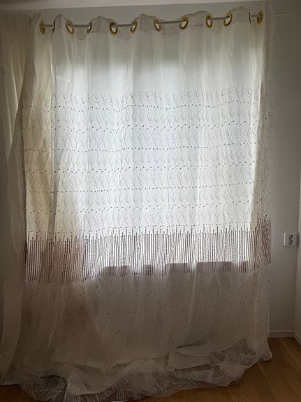 Nytt gardin
