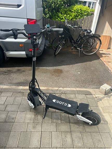 OOTD T10. El-scooter