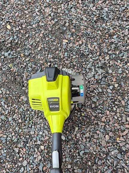 Ryobi bensindriven grästrimmer