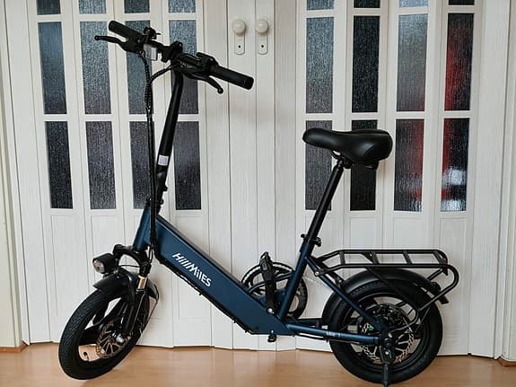 Helt ny elcykel, 60 km räckvidd ( aldrig provat, aldrig kört)