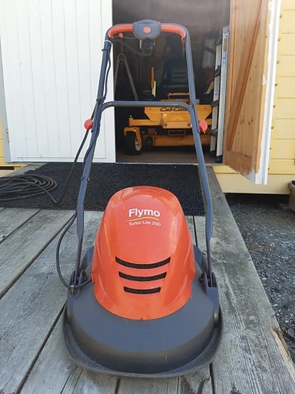 Gräsklippare Flymo turbo Light 250