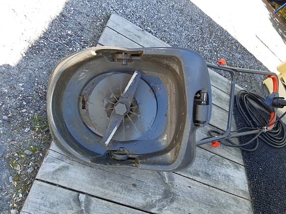 Gräsklippare Flymo turbo Light 250
