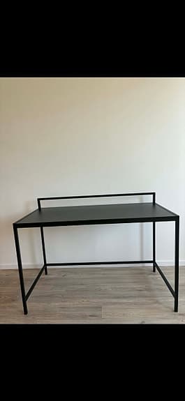 Skrivbord