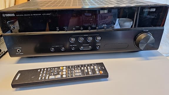 Yamaha HTR-2067 hemmabio / instegsreceiver