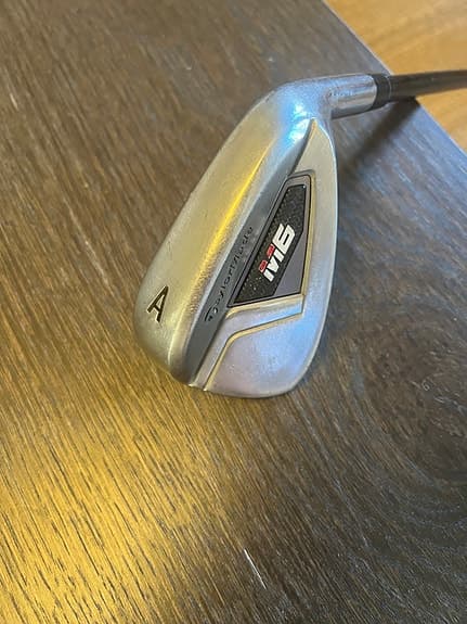 M6 Approach Wedge (49°) - Fujikura Atmos 6 R-flex Graphite
