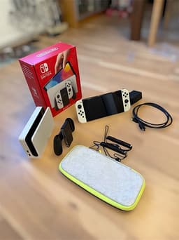 Nintendo Switch OLED spelkonsol vit