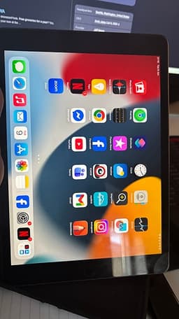 Apple iPad 9:e generation 64 GB Wi-Fi – Mycket fint skick + skyddsfodral