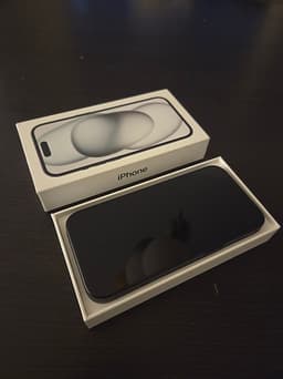 iPhone 15 128 GB – Svart – Helt ny