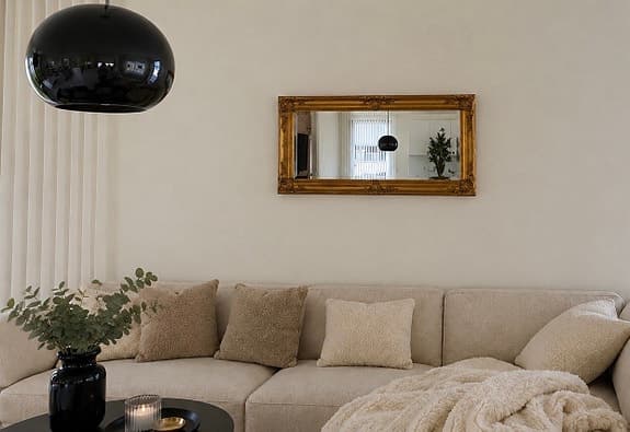 Vintage Barockspegel 110 × 60 cm – guldram av trä