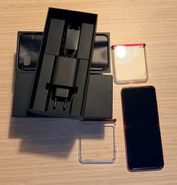 Motorola Razr 40 Ultra - Magenta!