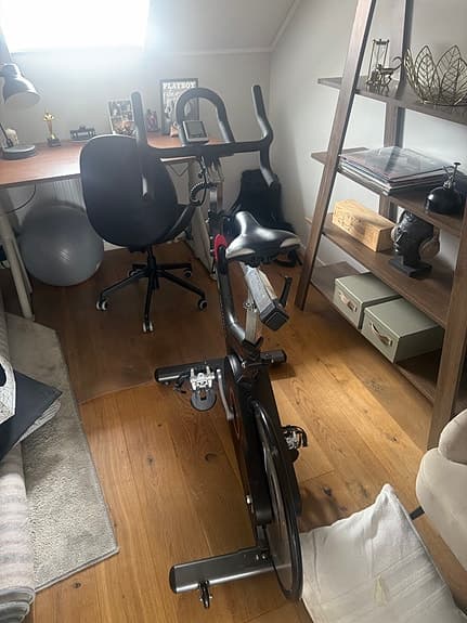 Abilica Premium Pro motionscykel spinningcykel svart