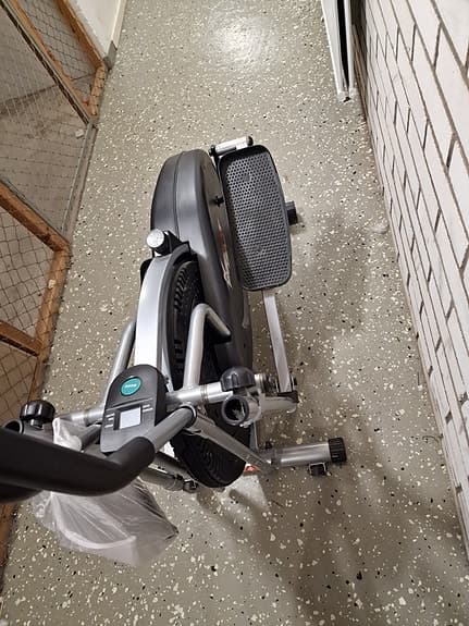 Elliptical Trainer WS4000 crosstrainer svart/grå
