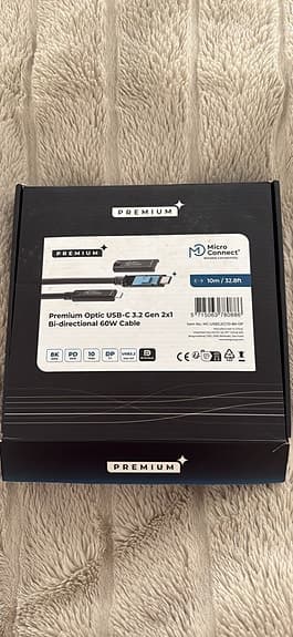 Premium optic USB-C 3.2 Gen 2x1