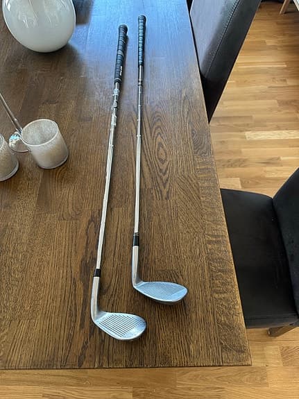 Golfklubbor wedgar vänster, med stålskaft