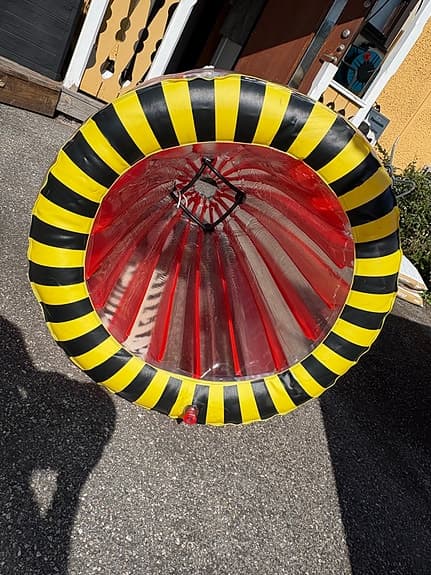 Badleksak efter båt