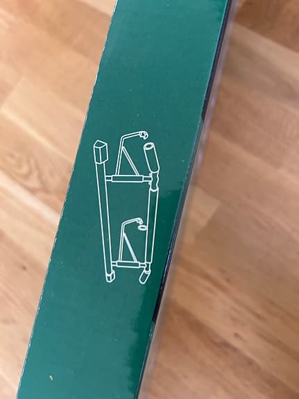 Oöppnad Pull Up Bar dörrtrapets från Veluris