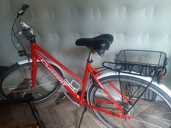 Crescent damcykel 28" röd