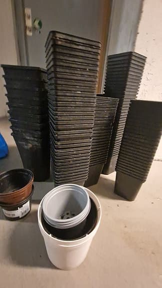 Odlingskrukor / Planteringskrukor ca 160 st