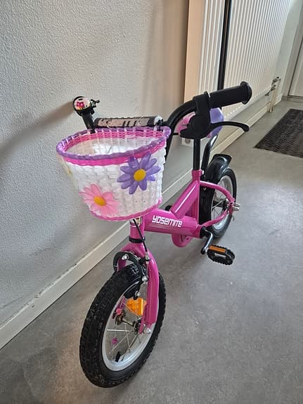 BARNCYKEL, 12" Yosemite, med hjälphandtag