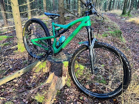 Heldämpad kolfiber Mtb M