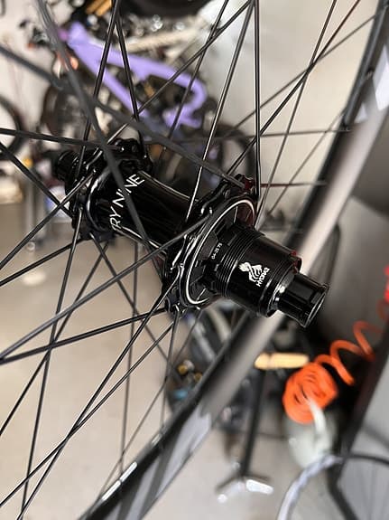 Nytt hjulpar. Ibis S35 Carbon i9 Mullet 29" / 27,5"