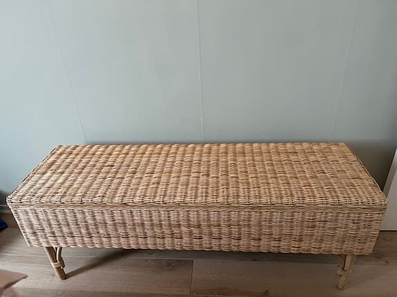 Bänk med förvaring/Storage Bench