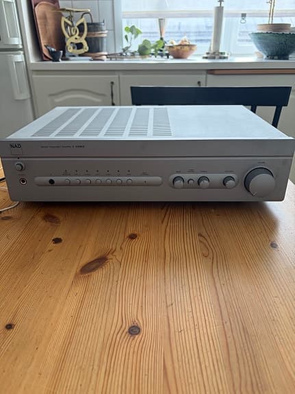 Förstärkare NAD C 320BEE