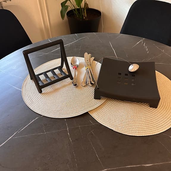 IKEA bestickställ + 2 servetthållare svart