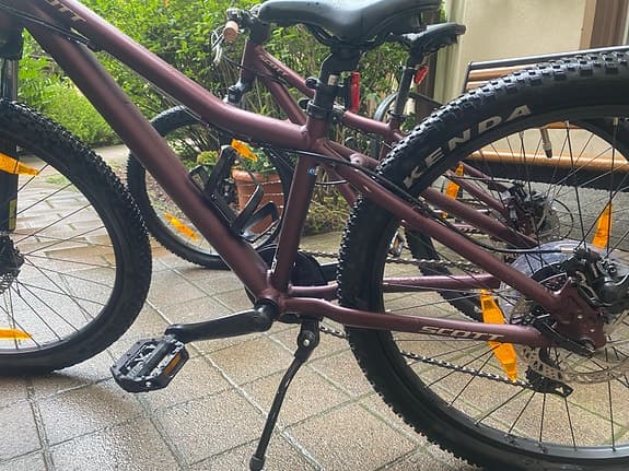 Barncykel Scott Contessa 24 disc mörkrosa