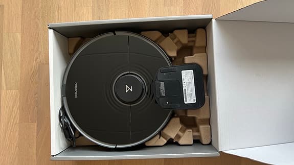 Roborock S7 robotdammsugare svart