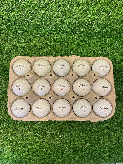 Titleist golfbollar vit 15 st Finns PRO v1or