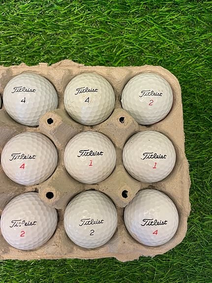 Titleist golfbollar vit 15 st Finns PRO v1or