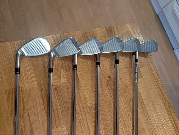 Wilson Staff Launch pad  järnset golfklubbor 5–9 + PW