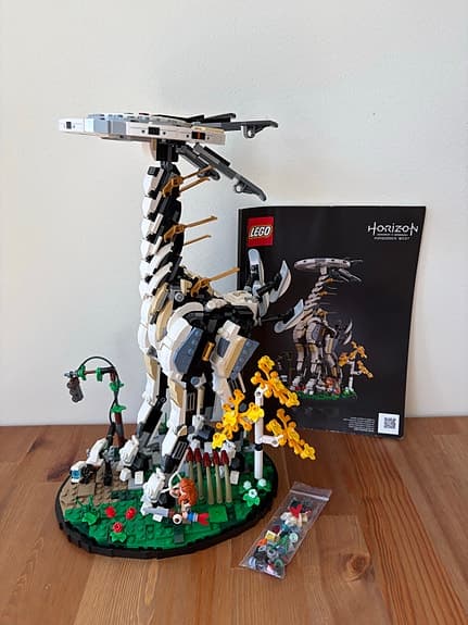 LEGO Icons Horizon Forbidden West Tallneck 76989