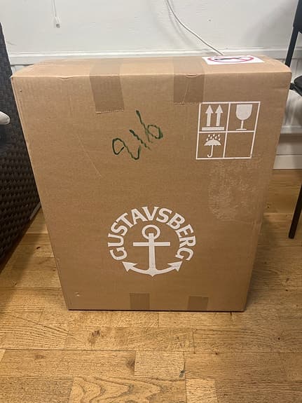 Spegelskåp
