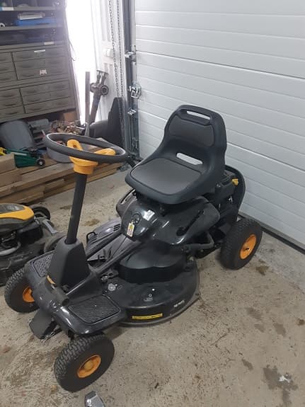 Patner  åkgräsklippare svart/gul