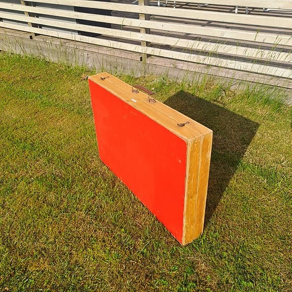 retro picknick set . bord + 4 vikbara pallar. 1950-tal