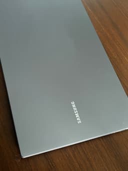 Samsung Galaxy Book4 Core3- bärbar dator