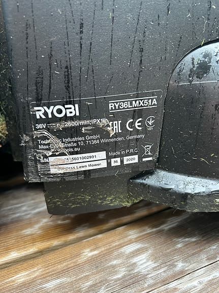 Ryobi 36V gräsklippare + häcksax