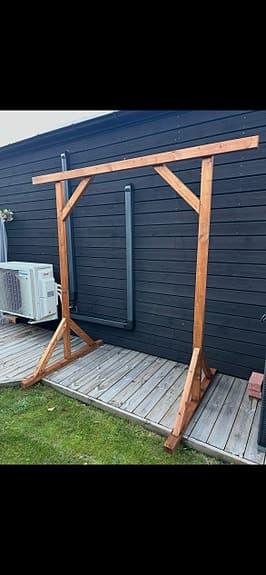 Träställning / brudbåge