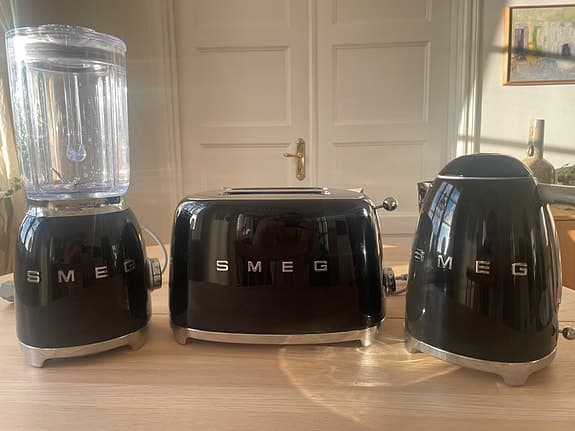 Brödrost, blender och vattenkokare Smeg.