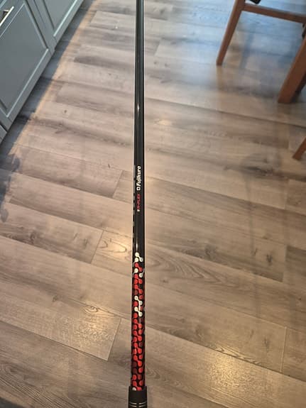 TaylorMade M4 driver + Cleveland Launcher XL Halo trä 5