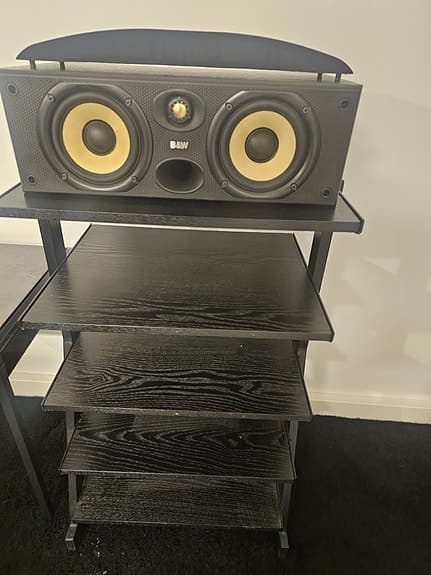Stereo bänk och B&W CENTER + BORD