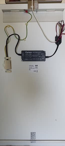 Badrumsspegel med belysningarmatur, INR Feel 60
