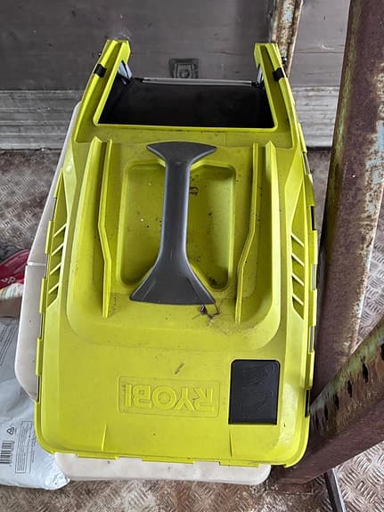 Ryobi (One+)  Batteridriven gräsklippare