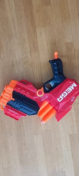 Nerf Mega leksakspistol röd