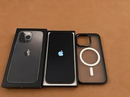 iPhone 13 Pro 256 GB – Som ny, mycket välskött