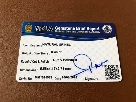 NGJA certifierad naturlig spinell 0,46 ct