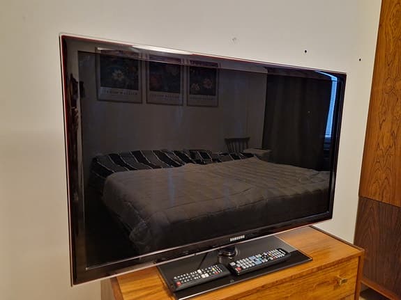 Samsung 40-tums TV bra skick Ej Smart TV!