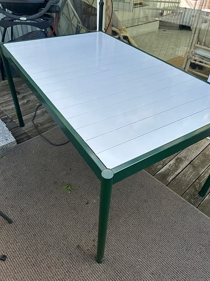 Trädgårdsbord Sergerön från IKEA, 91x147 cm
